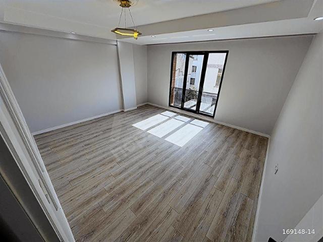 GAZİOSMANPAŞA MEYDAN LÜX YERDEN ISITMA SIFIR 3+1 125m2 8.650.000