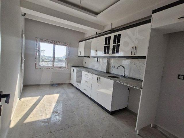 GAZİPASA MAH SATILIK 4 ODA 1 MUTFAK ARA KAT SIFIR ASANSÖRLÜ 125 M2