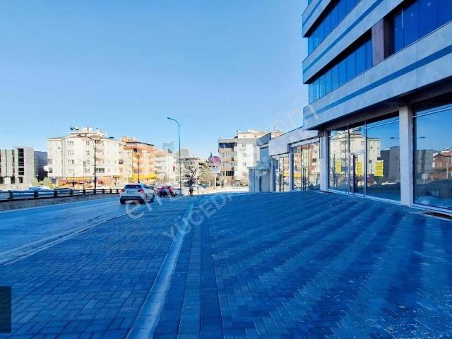 Gaziantep Merkez Ticari İşletme Ruhsatlı Ön Cephe Kiralık Dükkan
