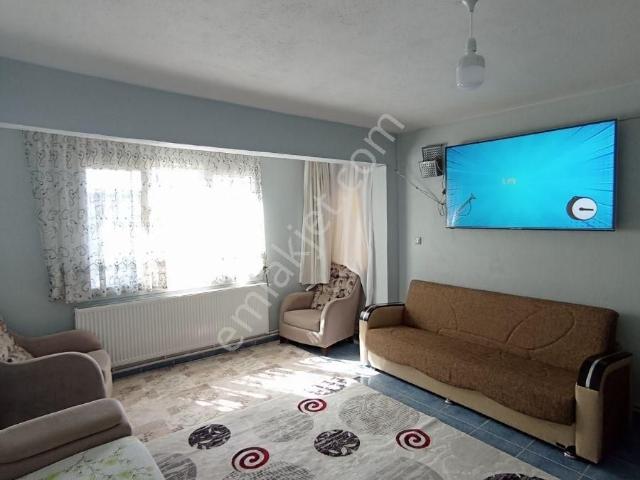 Gaziemir Sarnıçta Merkezi Konum Satılık 2+1 Daire