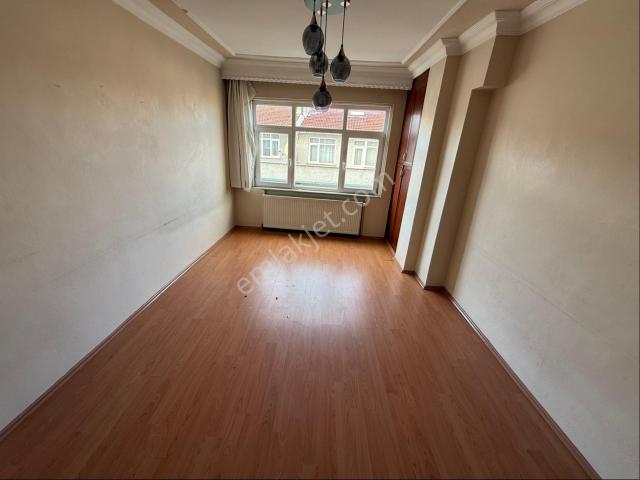 Gaziosmanpaşa Fevzi Çakmak Da Satılık 2+1 Daire