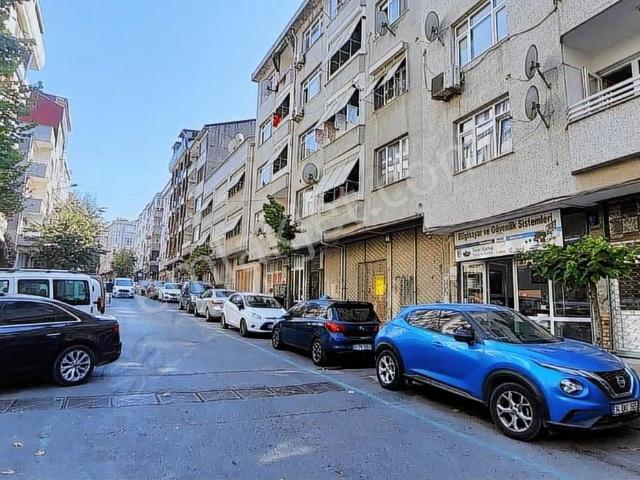 Gaziosmanpaşa Sarıgöl Mah 215m2 Depolu Dükkan