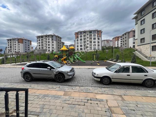 Gaziosmanpaşa Toki 1.etap'ta 3+1 Kiralık Daire C21 Bal'da