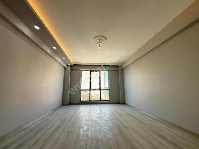 Gaziosmanpaşada Merkezi Konumda 2+1 Ultra Lüks Sıfır Daire