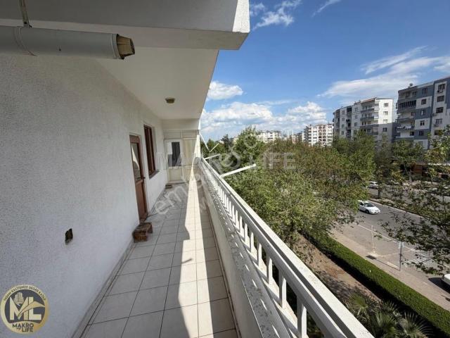 Gaziler Ana Cadde Üzeri 3+1 Temiz Bakımlı Satılık Daire