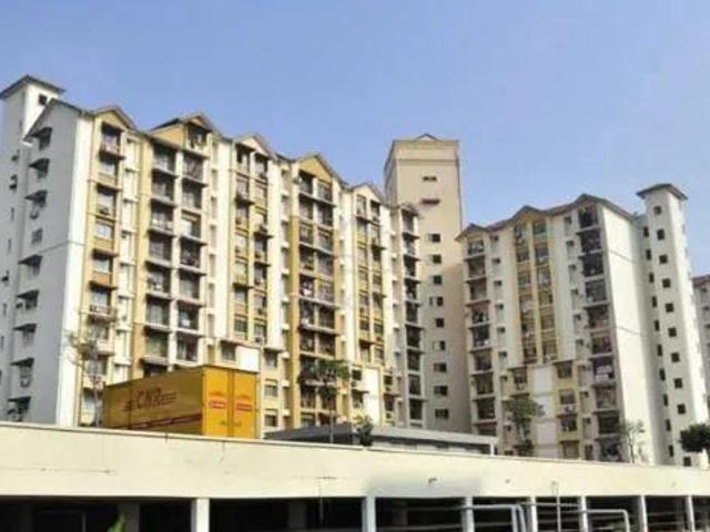 GG GOOD CONDITION Vista Lavender Tmn Kinrara Puchong