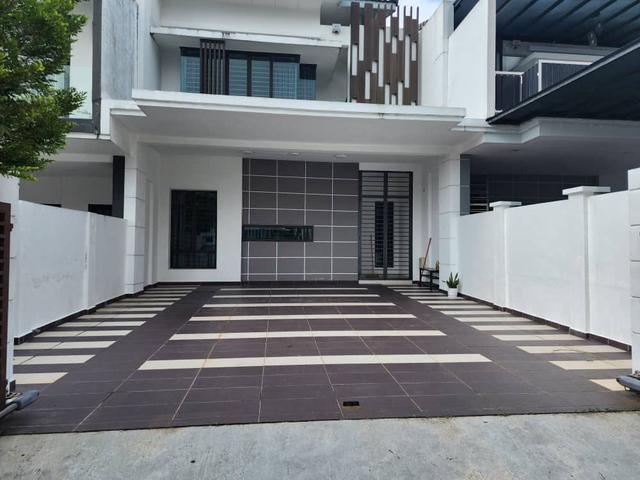 GGJade 2 Seri Austin Double Storey Terrace House For Rent