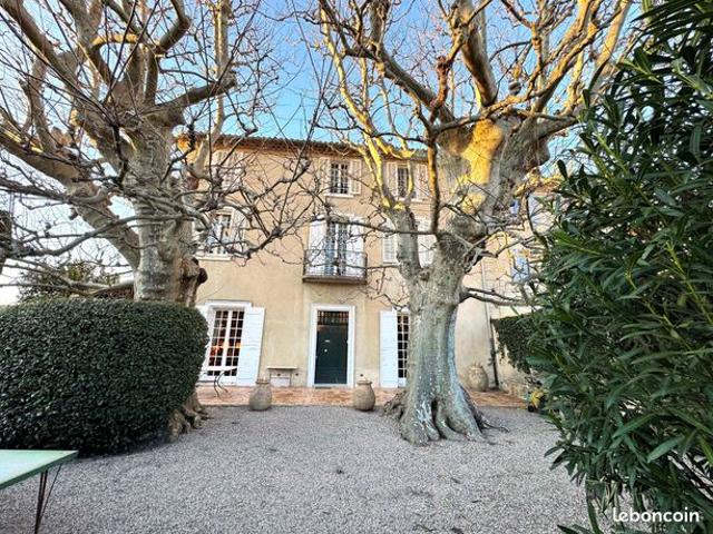 Gde maison bourgeoise sur ORANGE