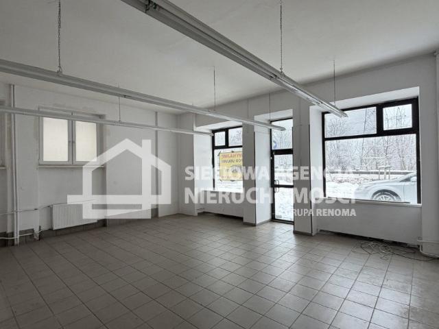 Lokal użytkowy 85 m2 przy głównej ulicy w Gdyni