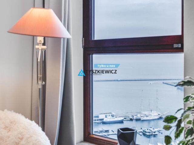 Gdynia, Śródmieście, A. Hryniewickiego, 50 m2