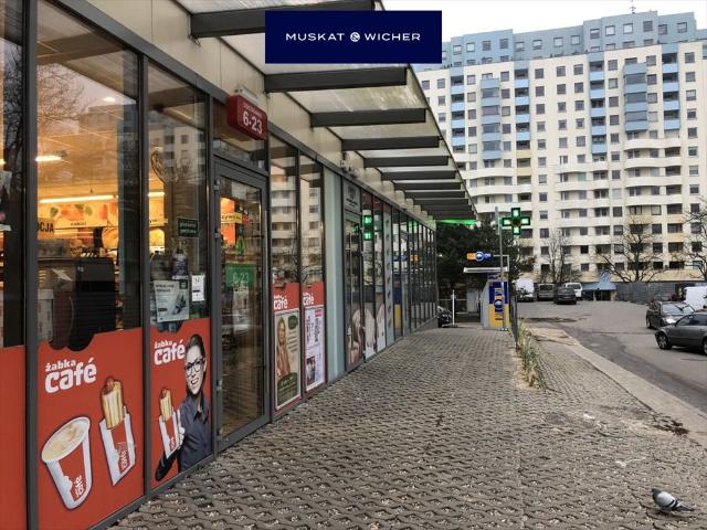 Atrakcyjny lokal handlowy 24 m2 w centrum Witomina