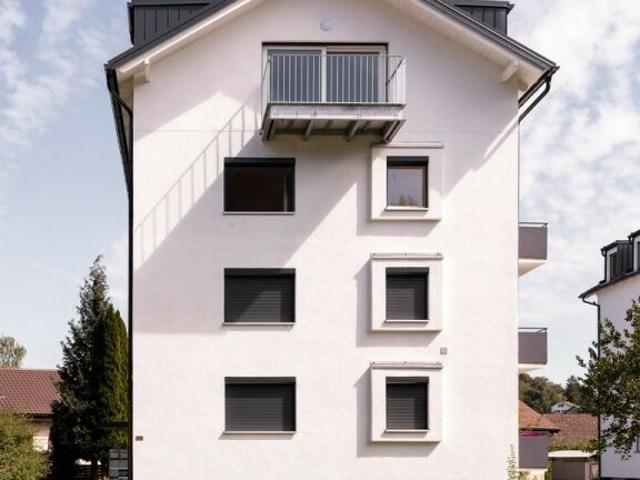 Gemütliche Dachwohnung mit schöner Aussicht!