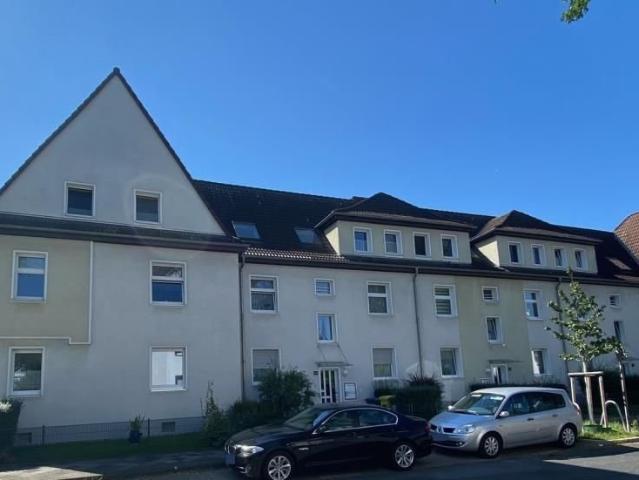 PREISSENKUNG ! * Vermietete 2 Zimmer WE mit großer Wohnküche und modernem Bad zur Kapitalanlage !