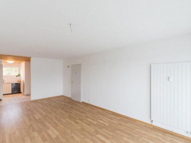 Gemütliche Wohnung mit Wintergarten und Balkon