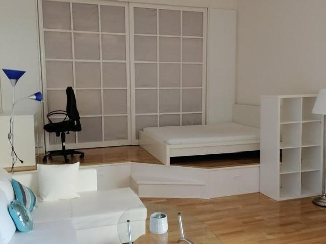 Provisionfrei ! Cosy apartment amidst nature 3 Lakes & Parks !