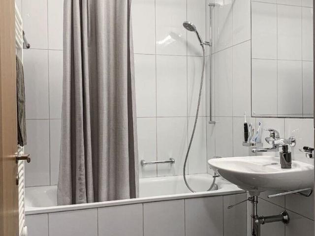 Gemütliche 2.5 Zimmer Wohnung im Zentrum von Chur zu vermieten! Dreamo. Ch