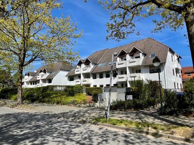 Gemütliche 2,5 Zimmer Wohnung in direkter Kurparknähe mit Tiefgaragenstellplatz