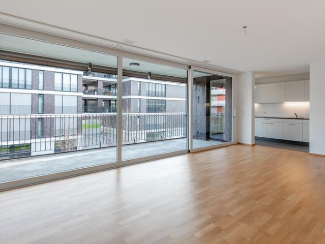 Gemütliche 2.5 Zimmer Wohnung mit Balkon in Bern Brünnen