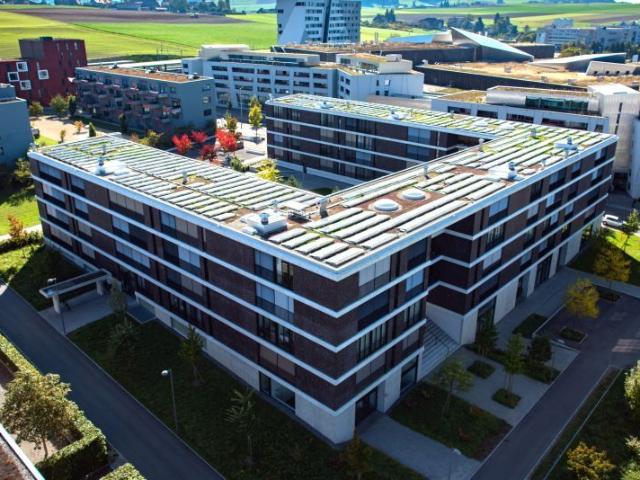 Gemütliche 2.5 Zimmer Wohnung mit Balkon in Bern Brünnen