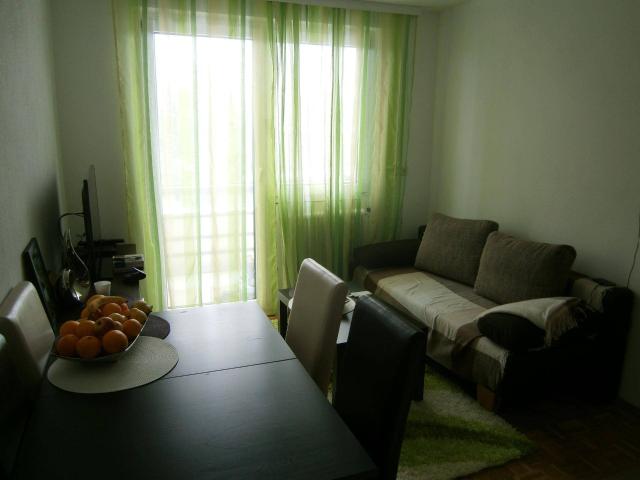 Gemütliche 2 Zimmer Wohnung mit Loggia in zentraler Lage
