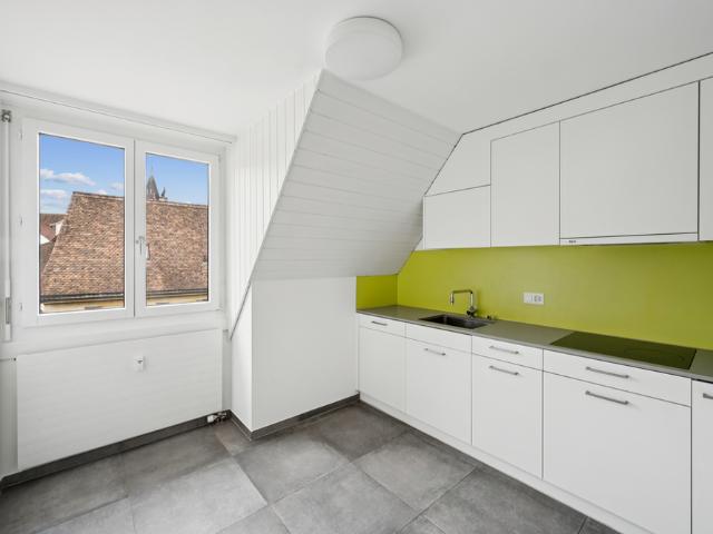 Gemütliche 3,5 Zimmer Dachwohnung im Ortszentrum von Aesch
