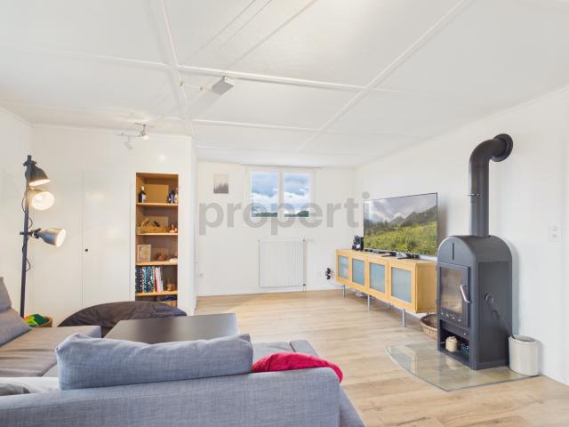Gemütliche 3 Zimmer Dachwohnung mit Fernsicht in Herzogenbuchsee