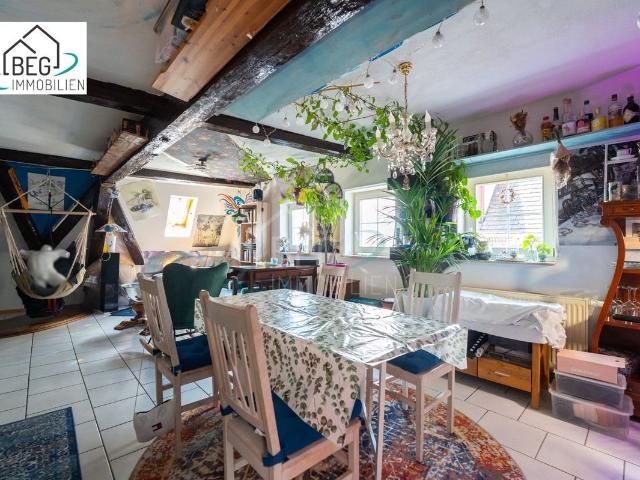 Gemütliche 3 Zimmer Dachgeschosswohnung mit Charme und viel Stauraum