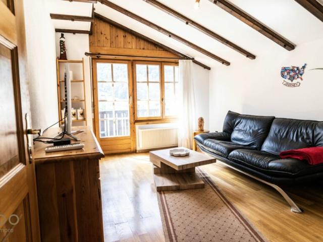 Gemütliche 3 Zimmer Ferienwohnung in Brigerbad im Dachgeschoss