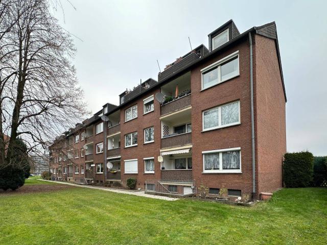 Gemütliche 3 Zimmer Wohnung mit Süd West Loggia in ruhiger Lage