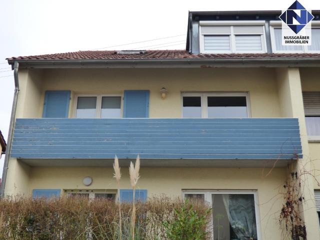 Gemütliche 3 Zimmer Wohnung mit zwei Balkonen