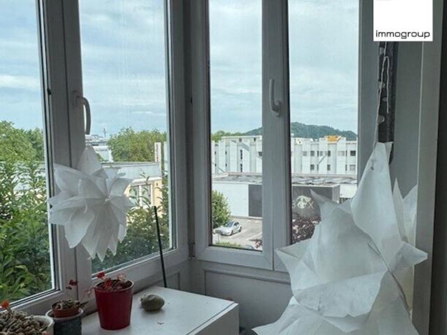 Gemütliche 42m² Wohnung in Salzburg gepflegt, mit Stellplatz und Einbauküche!