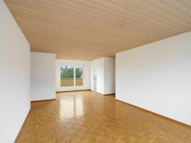 Gemütliche 4.5 Zimmer Wohnung