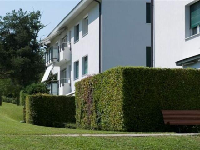 Gemütliche 4.5 Zimmer Wohnung im Grünen!