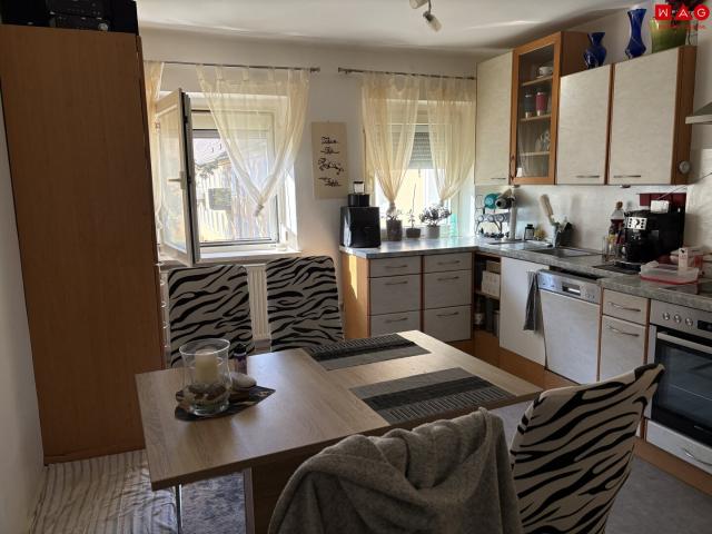 gemütliche 4 zimmer familienwohnung mit heller raumaufteilung, moderner ausstattung und cleveren stauraumlösungen in begehrter ruhelage mit hochwertigem wohnambiente!