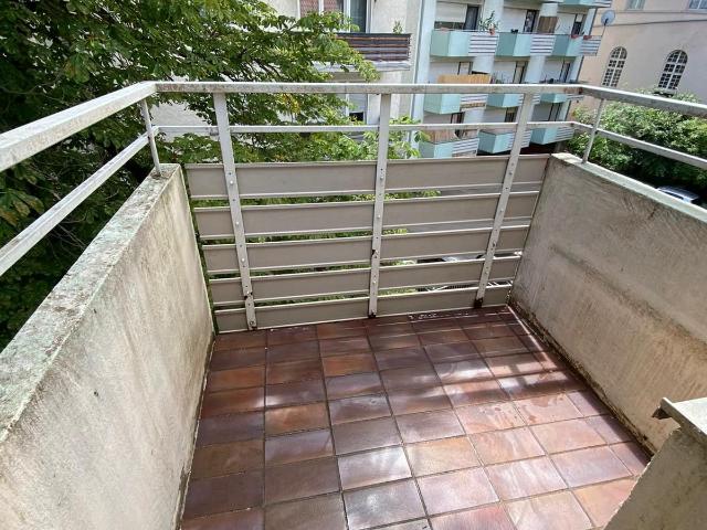 Gemütliches 1 Zimmerapartment mit kleiner Küche, Balkon und Stellplatz in bevorzugter Wohnlage