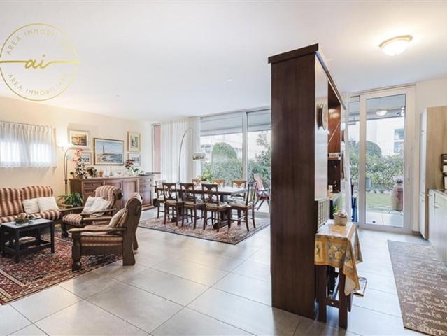GEMÜTLICHES 3.5 ZIMMER APARTMENT MIT GARTEN IN LUGANO
