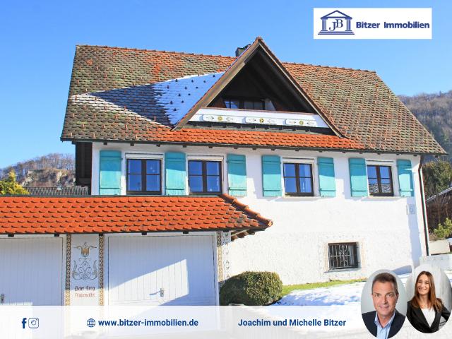 Gepflegtes und idyllisches Wohnhaus im rustikalen Stil
