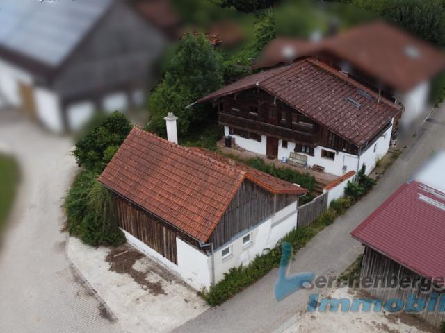 Gemütliches Bauernhaus mit Gästehaus Nahe Eichendorf