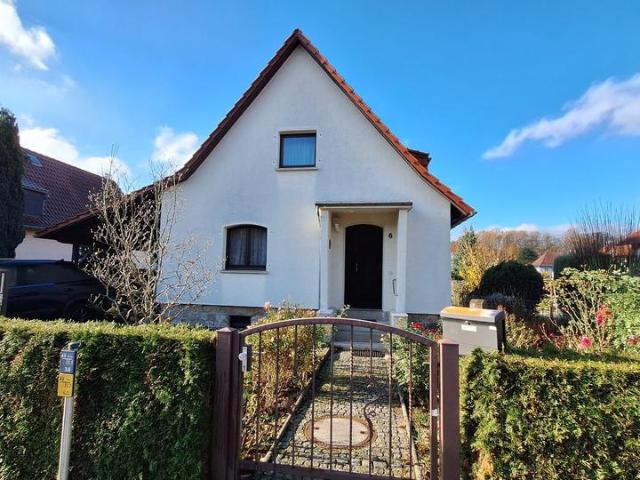 Gemütliches EFH mit Carport und großem Garten in Pirna
