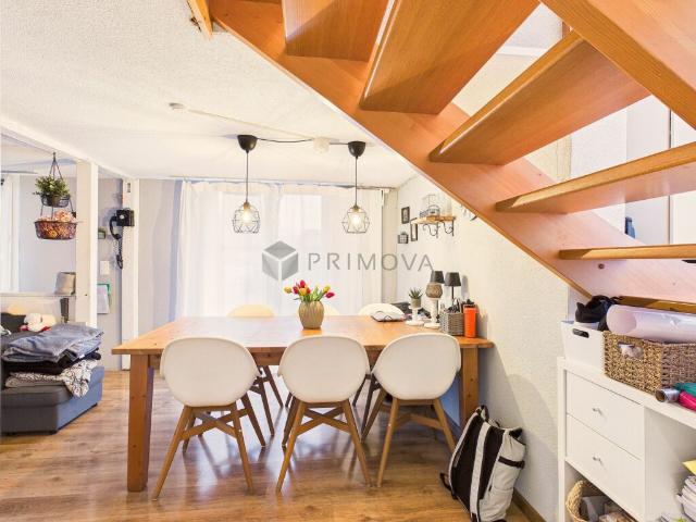 Gemütliches Einfamilienhaus zum vernünftigen Preis mit grosser Terrasse direkt am Fluss und doch sehr zentral!