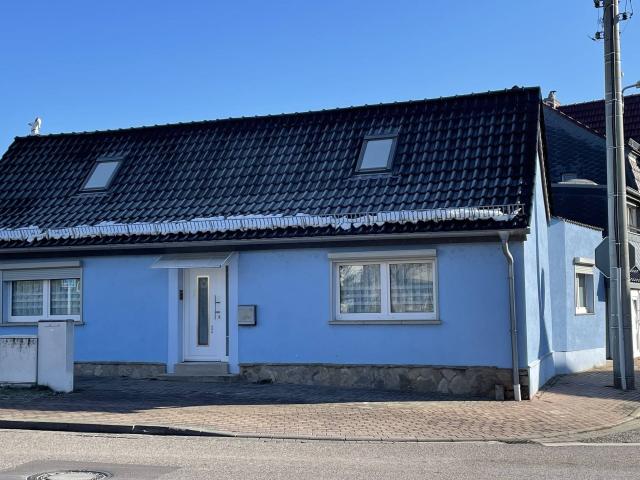 Gemütliches Haus sucht junge Familie!