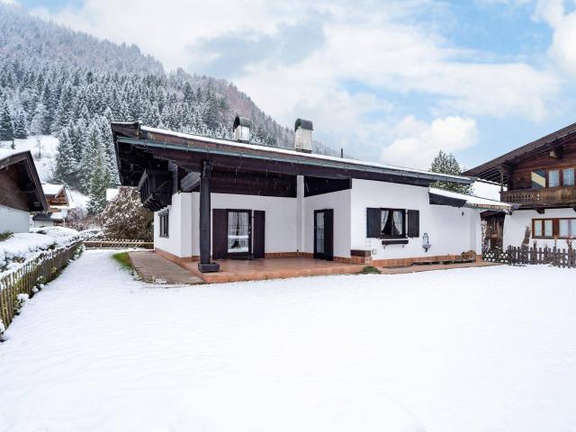 Gemütliches Landhaus mit Gartenidylle 05133