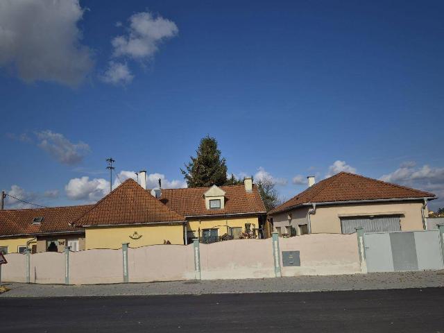 Gemütliches Landhaus mit viel Potenzial