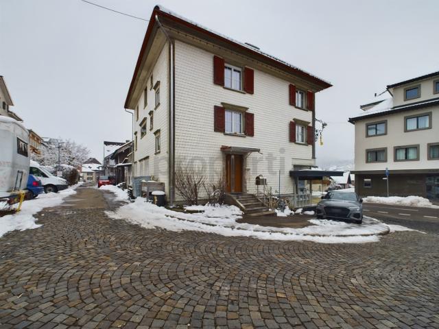 Gemütliches Mehrfamilienhaus in Degersheim, SG