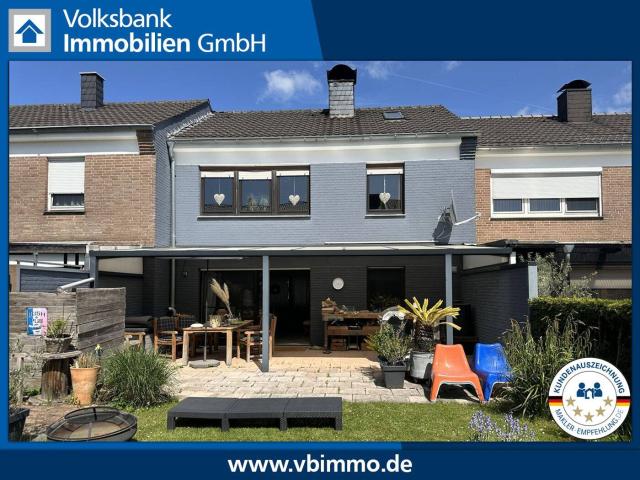 Gemütliches Reihenhaus in ruhiger Wohnlage mit schönem Garten und Garage