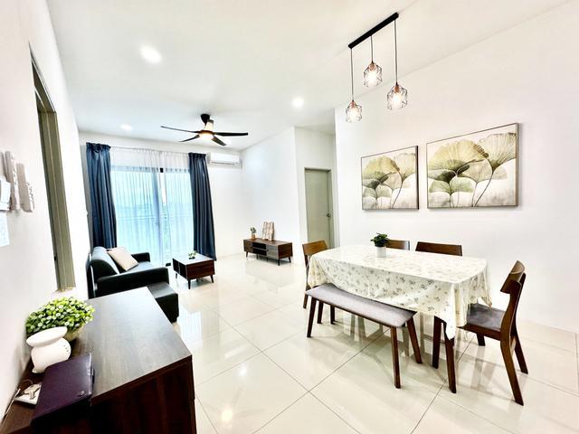 Gem Suites Stutong 3 Bedrooms