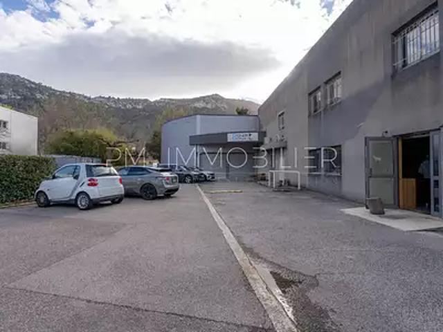 Gémenos 13420 Achat / Vente divers