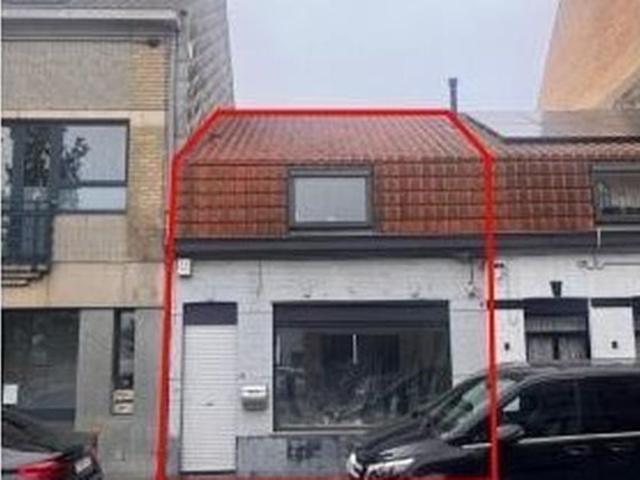 Gemengd gebruik te koop voor 150000 euro met 2 slaapkamers