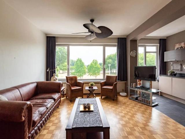 Gemeubeld 1 slaapkamer appartement