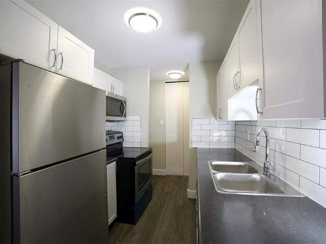 Gemini Towers Apartments 1 Bedroom Apartment for Rent at 955 Gemini Towers, London, ON N5Y 4V6 Huron Heights